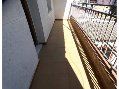 FANTASTICA CASA CON DOS VIVIENDAS INDEPENDIENTES Y GRAN GARAJE EN TERRASSA