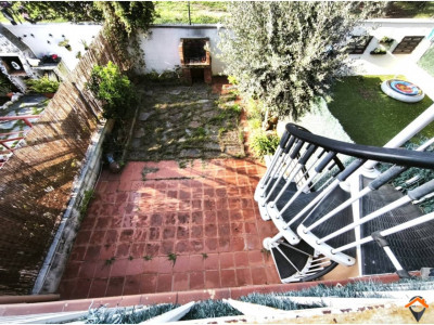 Fantástica casa con enorme garaje en Castellar del Vallès – Lista para entrar a vivir!!!