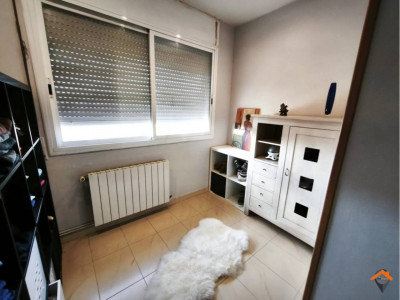 Fantástica casa con enorme garaje en Castellar del Vallès – Lista para entrar a vivir!!!