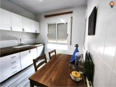 Fantástica casa con enorme garaje en Castellar del Vallès – Lista para entrar a vivir!!!