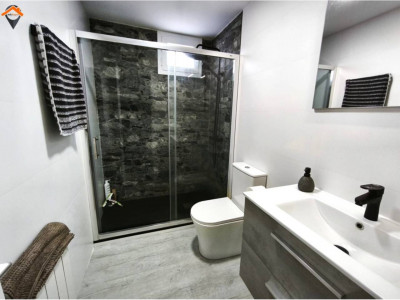 Fantástica casa con enorme garaje en Castellar del Vallès – Lista para entrar a vivir!!!