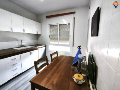 Fantástica casa con enorme garaje en Castellar del Vallès – Lista para entrar a vivir!!!