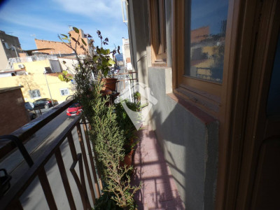 FANTASTICA CASA CON GRAN GARAJE EN VENTA TORRE-ROMEU