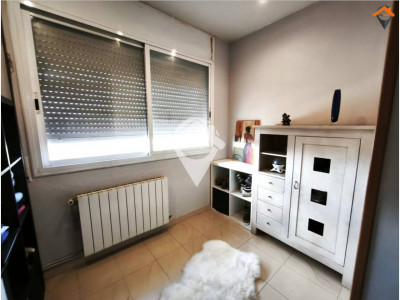 FANTASTICA CASA CON GRAN GARJAE EN CASTELLAR DEL VALLES, LISTA PARA ENTRAR A VIVIR¡¡¡¡