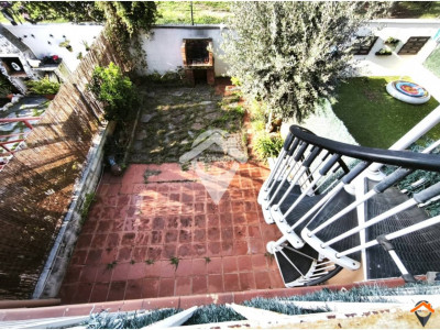 FANTASTICA CASA CON GRAN GARJAE EN CASTELLAR DEL VALLES, LISTA PARA ENTRAR A VIVIR¡¡¡¡