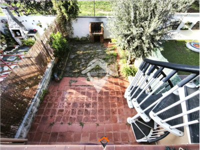 FANTASTICA CASA CON GRAN GARJAE EN CASTELLAR DEL VALLES, LISTA PARA ENTRAR A VIVIR¡¡¡¡