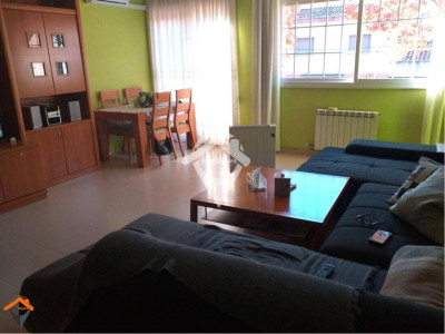 FANTASTICA CASA CON PATIO, TERRAZA Y GARAJE CA N'ORIAC-SABADELL