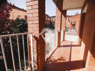 FANTASTICA CASA SANT JULIA-SABADELL