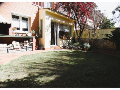 FANTASTICA CASA SANT JULIA-SABADELL