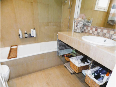 FANTASTICA CASA SANT JULIA-SABADELL