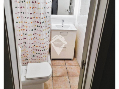 FANTASTICA CASA SOLEADA CON PISCINA Y JARDIN