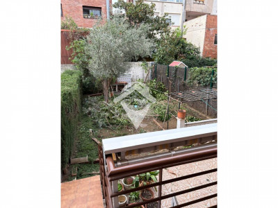 FANTASTICA PLANTA BAJA CON JARDIN EN MAS DURAN