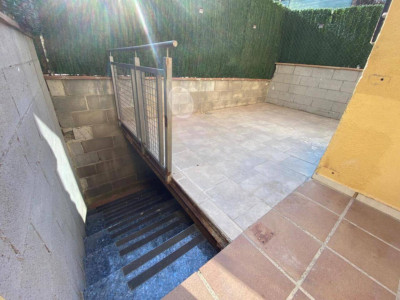 FANTASTICA PLANTA BAJA CON PATIO CAN RULL-SABADELL
