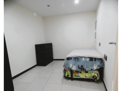 FANTASTICA PLANTA BAJA REFORMADA CON PATIO Y TERRAZA CENTRO SANT QUIRZE