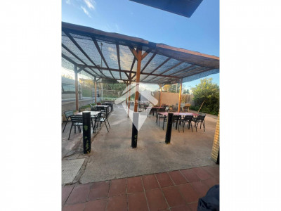 FANTASTICO BAR RESTAURANTE EN TRASPASO POLIGONO SANTIGA-PINETONS-RIPOLLET