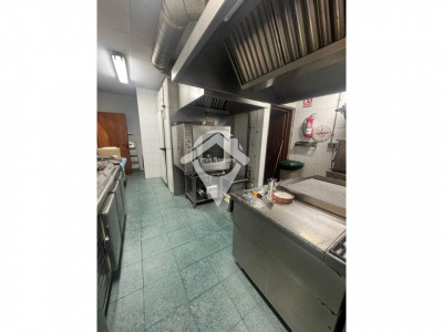 FANTASTICO BAR RESTAURANTE EN TRASPASO POLIGONO SANTIGA-PINETONS-RIPOLLET