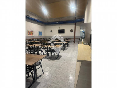 FANTASTICO BAR RESTAURANTE EN TRASPASO POLIGONO SANTIGA-PINETONS-RIPOLLET