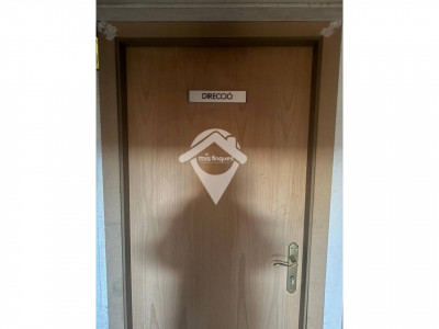 FANTASTICO BAR RESTAURANTE EN TRASPASO POLIGONO SANTIGA-PINETONS-RIPOLLET