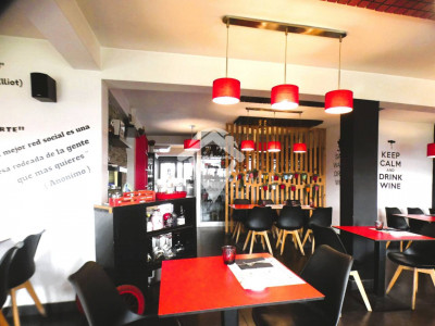 FANTASTICO BAR RESTAURANTE EN VENTA