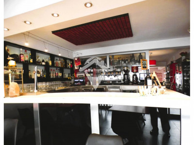 FANTASTICO BAR RESTAURANTE EN VENTA