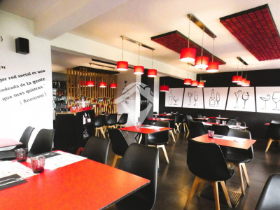 FANTASTICO BAR RESTAURANTE EN VENTA
