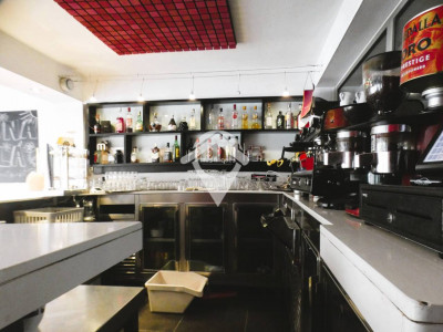 FANTASTICO BAR RESTAURANTE EN VENTA