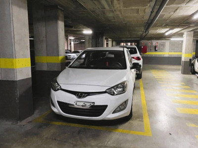 FANTASTICO PISO CON PARKING Y TRASTERO CAN LLONG-SABADELL