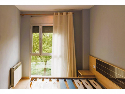 FANTASTICO PISO CON TERRAZA CON ZONA COMUNITARIA Y PISCINA
