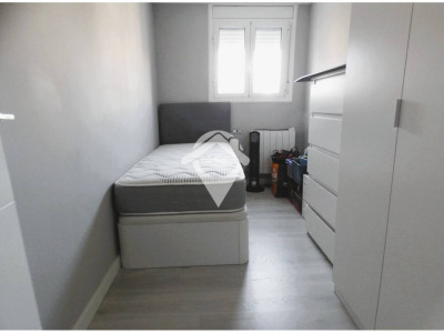 FANTASTICO PISO REFORMADO A ESTRENAR EN BADIA DEL VALLES