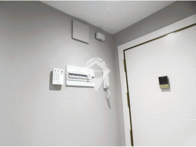 FANTASTICO PISO REFORMADO A ESTRENAR EN BADIA DEL VALLES