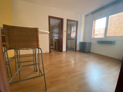 FANTASTICO PISO REFORMADO LISTO ENTRAR A VIVIR