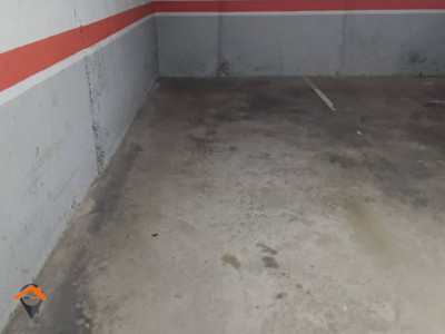 FANTASTICO PISO REFORMADO Y MUY SOLEADO CON BALCÓN, ASCENSOR, PARKING Y TRASTERO