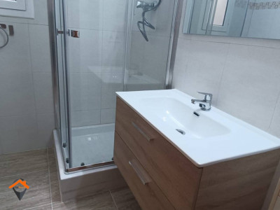 FANTASTICO PISO REFORMADO Y MUY SOLEADO CON BALCÓN, ASCENSOR, PARKING Y TRASTERO