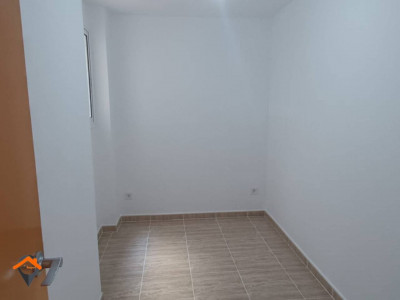 FANTASTICO PISO REFORMADO Y MUY SOLEADO CON BALCÓN, ASCENSOR, PARKING Y TRASTERO