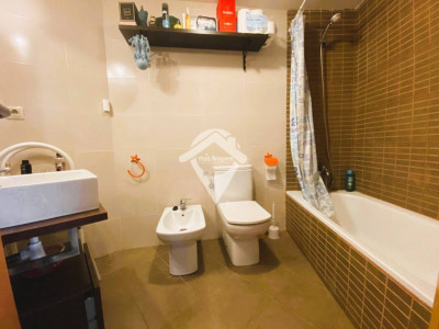 FANTASTICO Y ACOGEDOR PISO EN CALLE GENERAL MORAGUES-TERRASSA