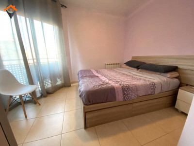 FANTASTICO Y ACOGEDOR PISO EN CALLE GENERAL MORAGUES-TERRASSA