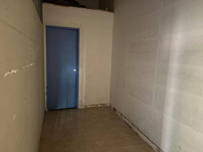 GRAN LOCAL COMERCIAL EN VENTA , DIAFANO CON DOBLE ESCAPARATE!!!