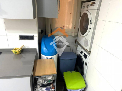GRAN PISO 4 HABITACIONES CENTRO SABADELL CON PARKING Y TRASTERO