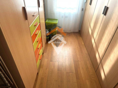 GRAN PISO 4 HABITACIONES CENTRO SABADELL CON PARKING Y TRASTERO