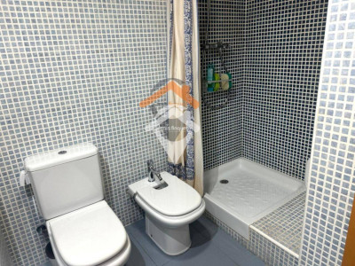 GRAN PISO 4 HABITACIONES CENTRO SABADELL CON PARKING Y TRASTERO