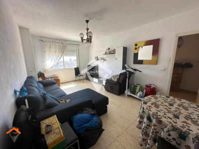 GRAN PISO 4 HABITACIONES CON AMPLIO BALCON Y ASCENSOR¡¡¡