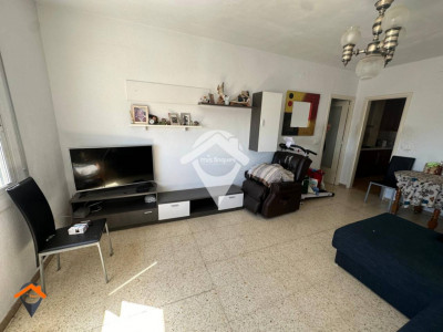 GRAN PISO 4 HABITACIONES CON AMPLIO BALCON Y ASCENSOR¡¡¡