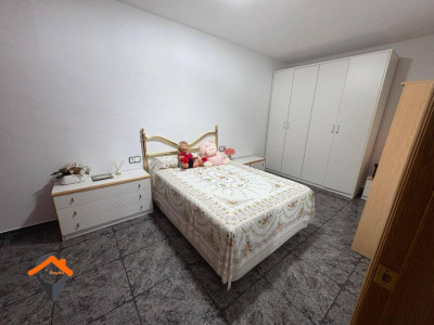GRAN PISO CON BALCON Y ASCENSOR JUNTO A. MATADEPERA!!