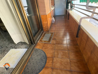 GRAN PISO CON BALCON Y ASCENSOR JUNTO A. MATADEPERA!!