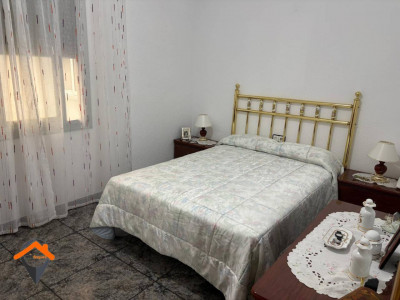 GRAN PISO CON BALCON Y ASCENSOR JUNTO A. MATADEPERA!!