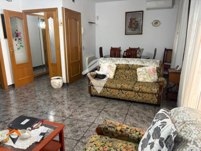 GRAN PISO CON BALCON Y ASCENSOR JUNTO AVENIDA MATADEPERA-SABADELL