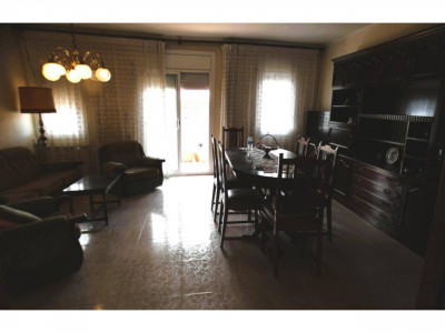 GRAN PISO EN VENTA CAN PALET-TERRASSA