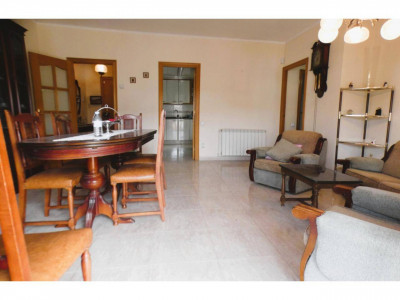 GRAN PISO EN VENTA CAN PALET-TERRASSA