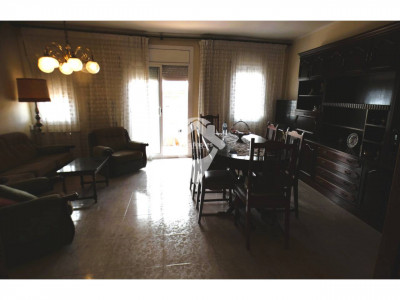 GRAN PISO EN VENTA CAN PALET-TERRASSA