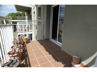 GRAN PISO EN VENTA CAN PALET-TERRASSA